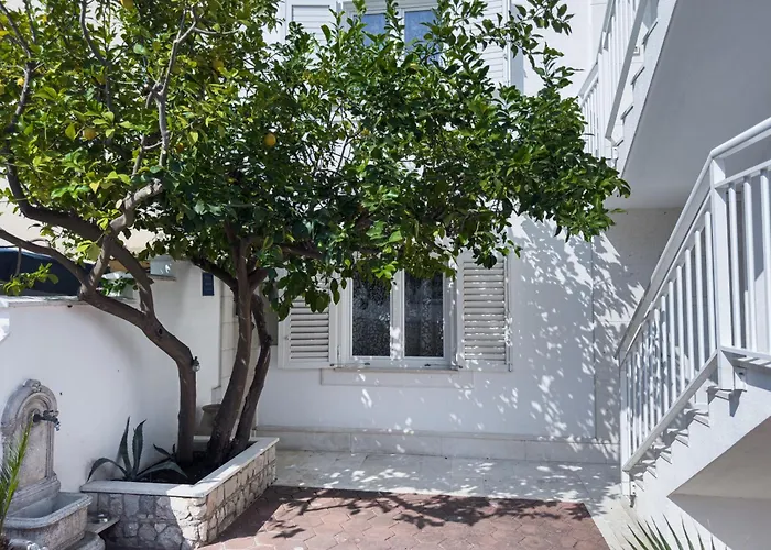 Pensjonat Luxury Beachfront Matista Trogir